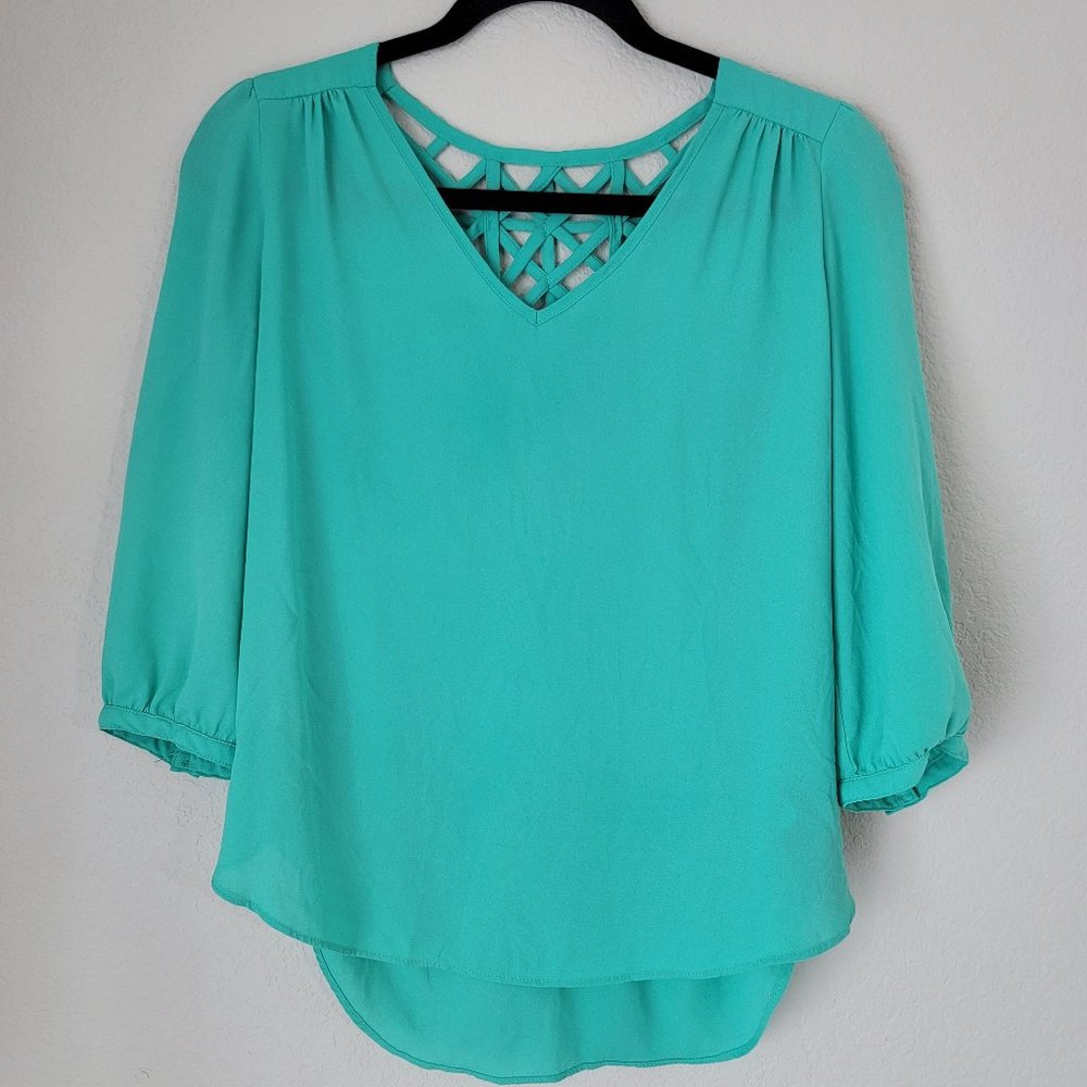 iZ BYER - Size M - Blouse